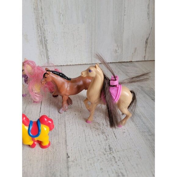 Variety unicorn horse play toy figure set doll assortment - Picture 6 of 9
